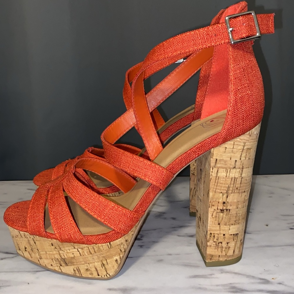 Shoes - Picture 5 of 5